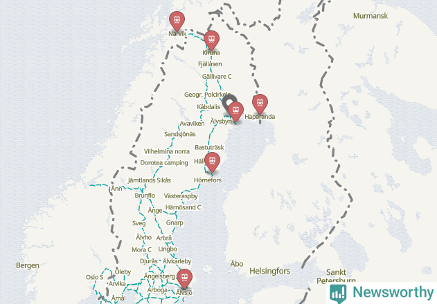 Karta över förseningar vid olika avgångsstationer. Här visas stationer med fler än fem avgångar under månaden.
