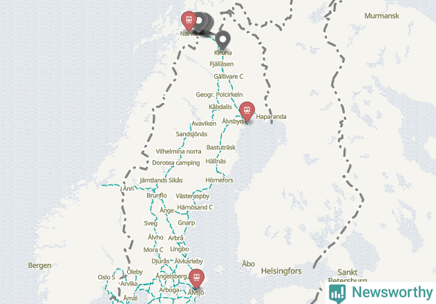 Karta över förseningar vid olika avgångsstationer. Här visas stationer med fler än fem avgångar under månaden.