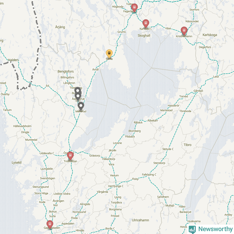 Karta över förseningar vid olika avgångsstationer. Här visas stationer med fler än fem avgångar under månaden.