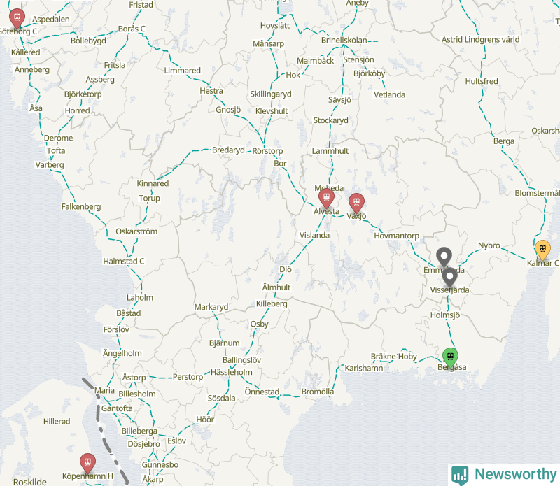 Karta över förseningar vid olika avgångsstationer. Här visas stationer med fler än fem avgångar under månaden.