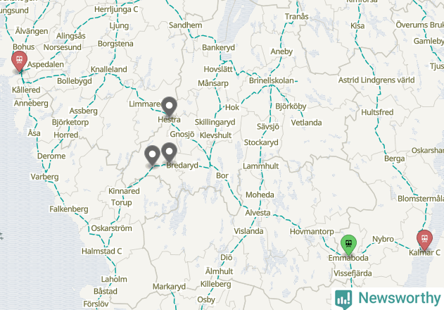 Karta över förseningar vid olika avgångsstationer. Här visas stationer med fler än fem avgångar under månaden.