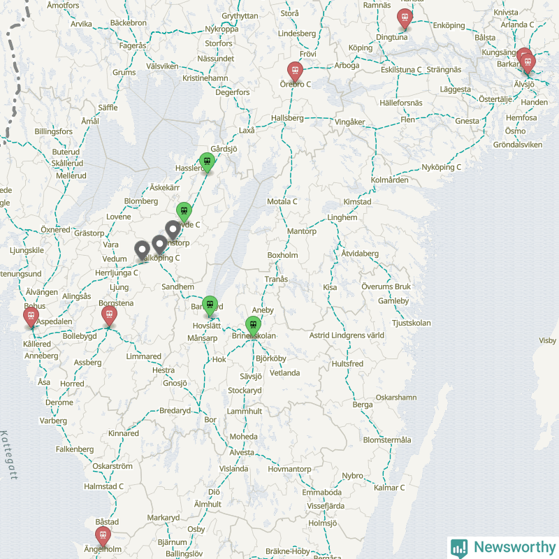 Karta över förseningar vid olika avgångsstationer. Här visas stationer med fler än fem avgångar under månaden.