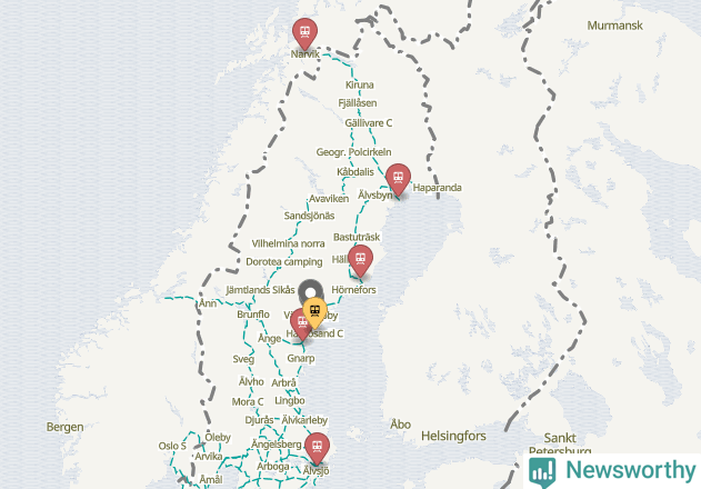 Karta över förseningar vid olika avgångsstationer. Här visas stationer med fler än fem avgångar under månaden.