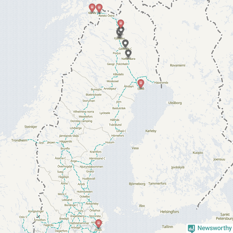 Karta över förseningar vid olika avgångsstationer. Här visas stationer med fler än fem avgångar under månaden.