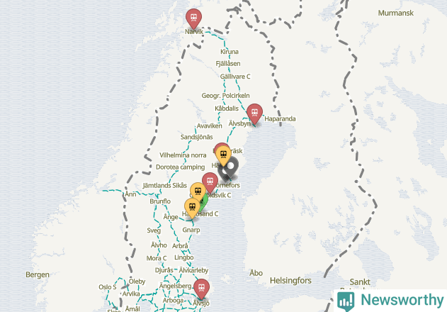 Karta över förseningar vid olika avgångsstationer. Här visas stationer med fler än fem avgångar under månaden.