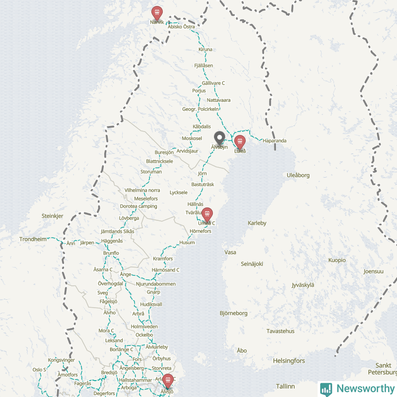 Karta över förseningar vid olika avgångsstationer. Här visas stationer med fler än fem avgångar under månaden.