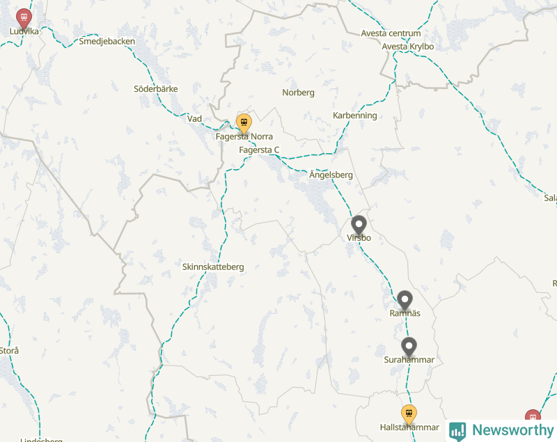 Karta över förseningar vid olika avgångsstationer. Här visas stationer med fler än fem avgångar under månaden.